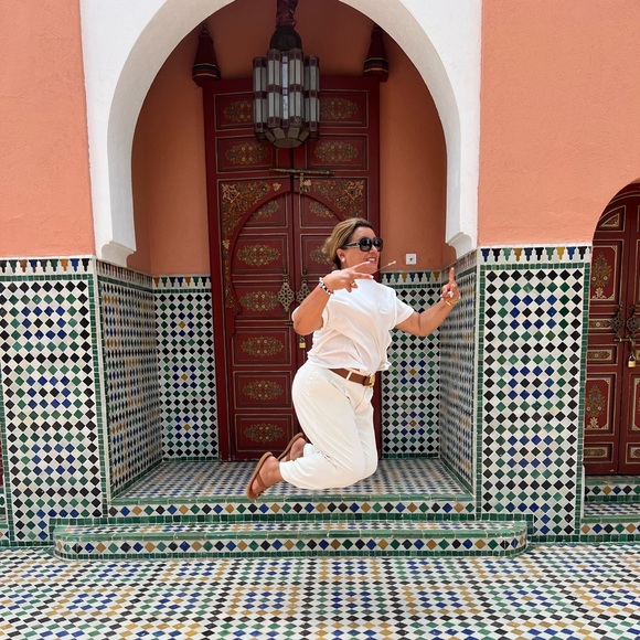 Meet your Posher, Fatima - Picture 3 of 7